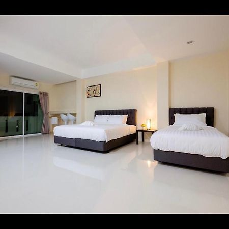 Wisdom Hotel Samut Songkhram Exteriör bild