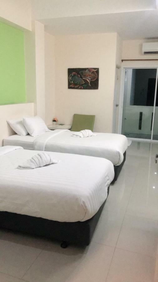 Wisdom Hotel Samut Songkhram Exteriör bild